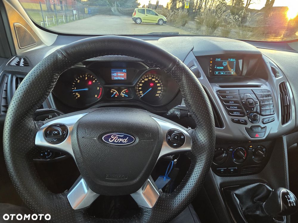 Ford Connect Transit - 27