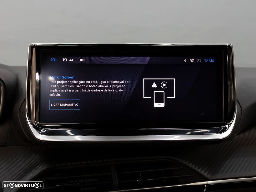 Peugeot 2008 1.2 Hybrid Allure e-DCS6 - 32