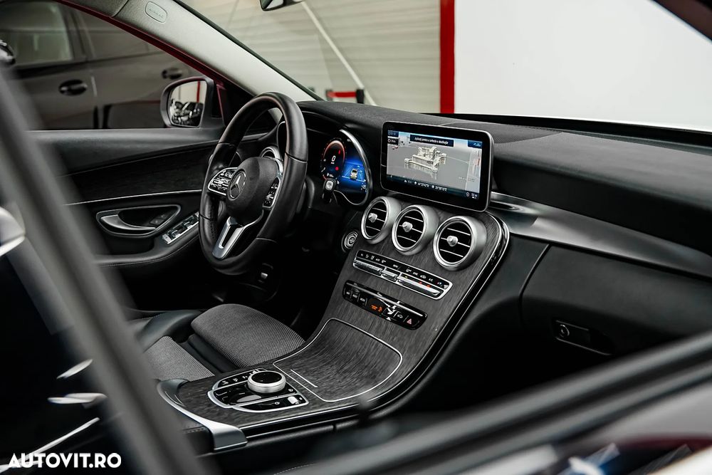 Mercedes-Benz C 220 d 4MATIC 9G-TRONIC - 16
