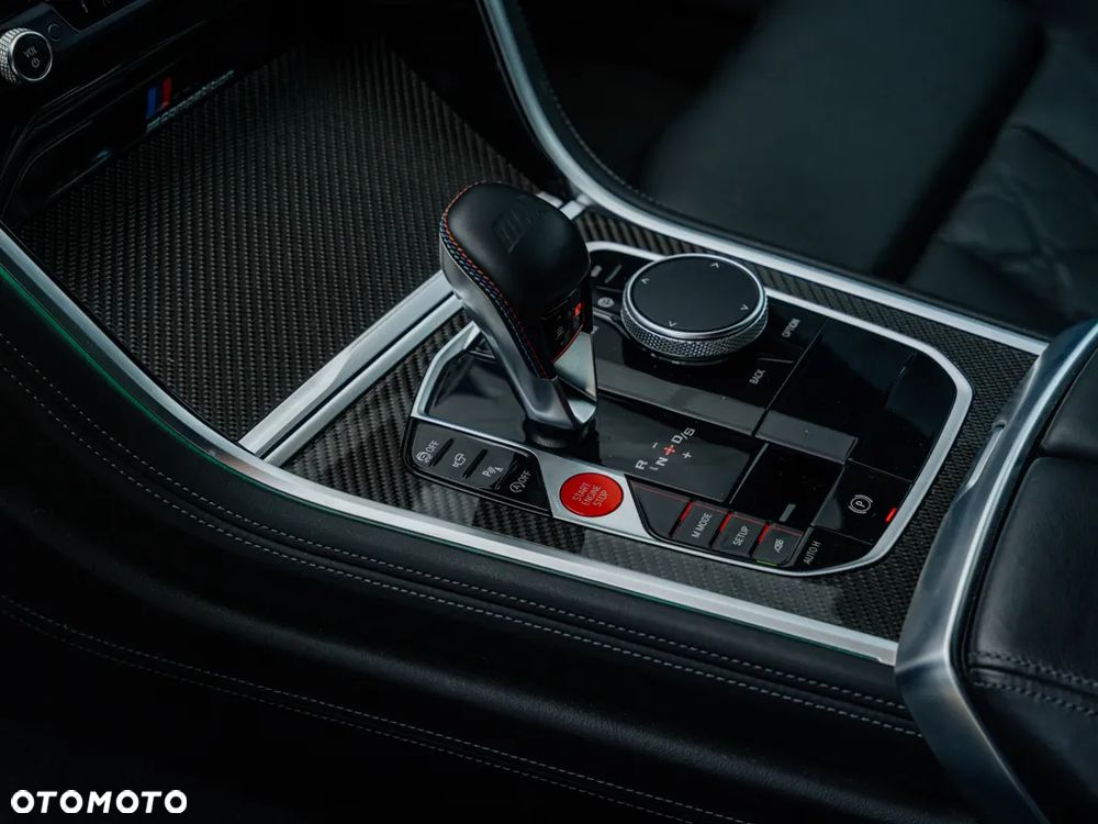 BMW M8 Competition - 10