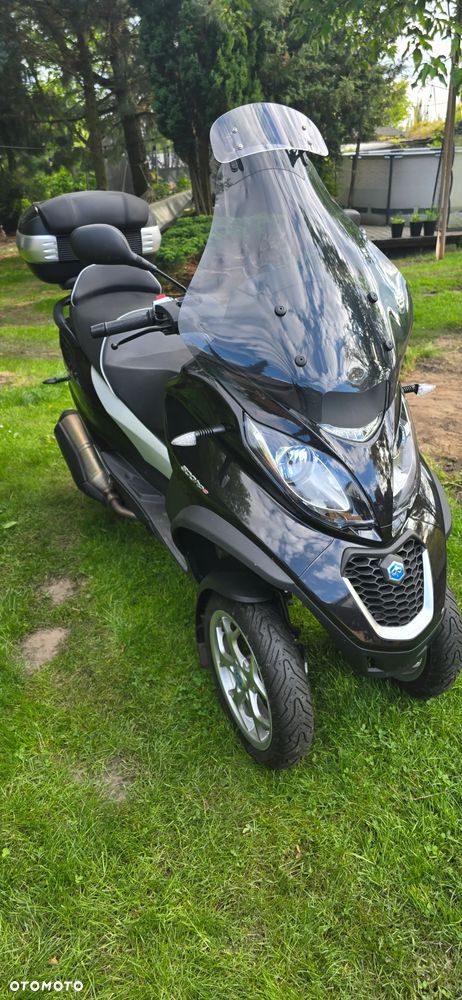 Piaggio MP-3 - 3