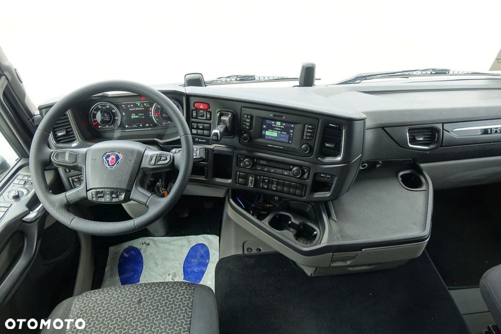 Scania R450 / EURO 6 / MEGA / LOW DECK / AUTOMAT / RETARDER / LODÓWKA  /  2 ZBIORNIKI 700L / PO KONTRAKCIE - 27