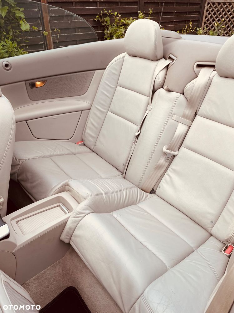 Volvo C70 2.0D Summum - 10