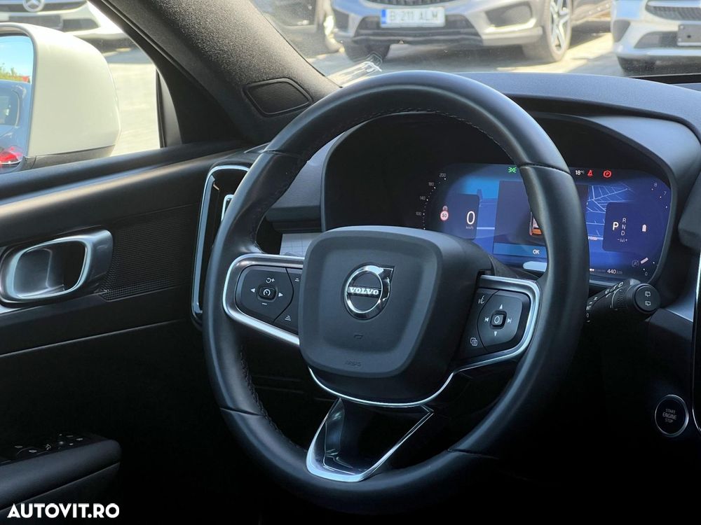 Volvo XC 40 B3 AT FWD MHEV Core - 11