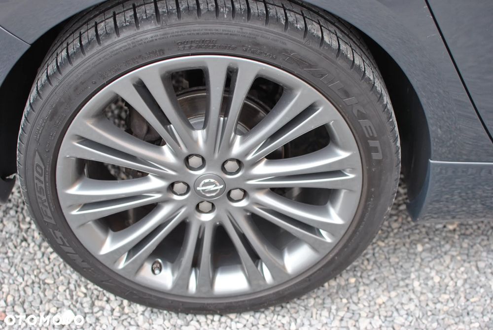 Opel Astra 1.4 T Cosmo S&S - 22