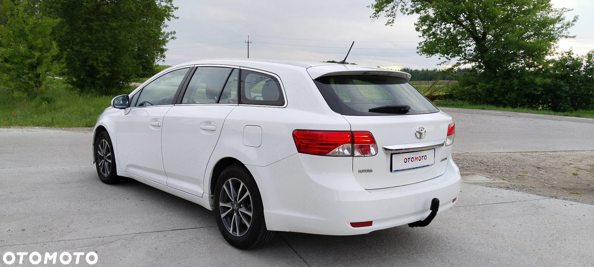 Toyota Avensis Combi 2.0 D-4D Edition - 16