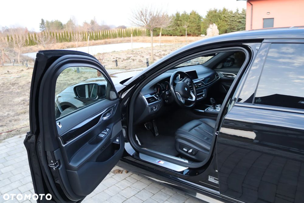 BMW Seria 7 740Li - 20