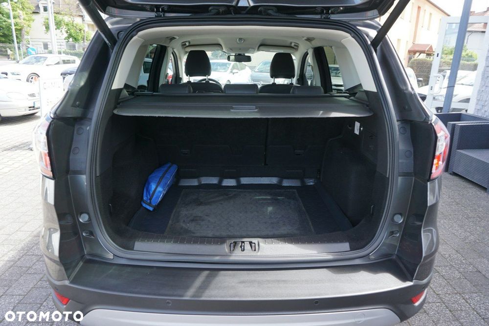 Ford Kuga - 21