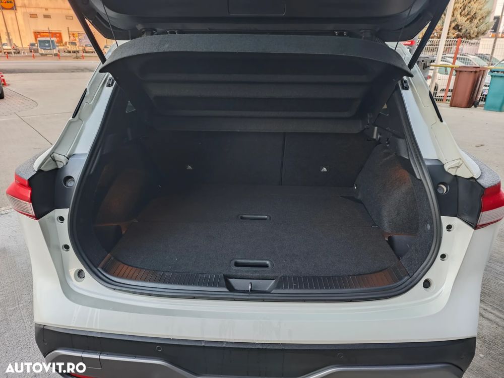 Nissan Qashqai 1.3 DIG-T TEKNA - 19