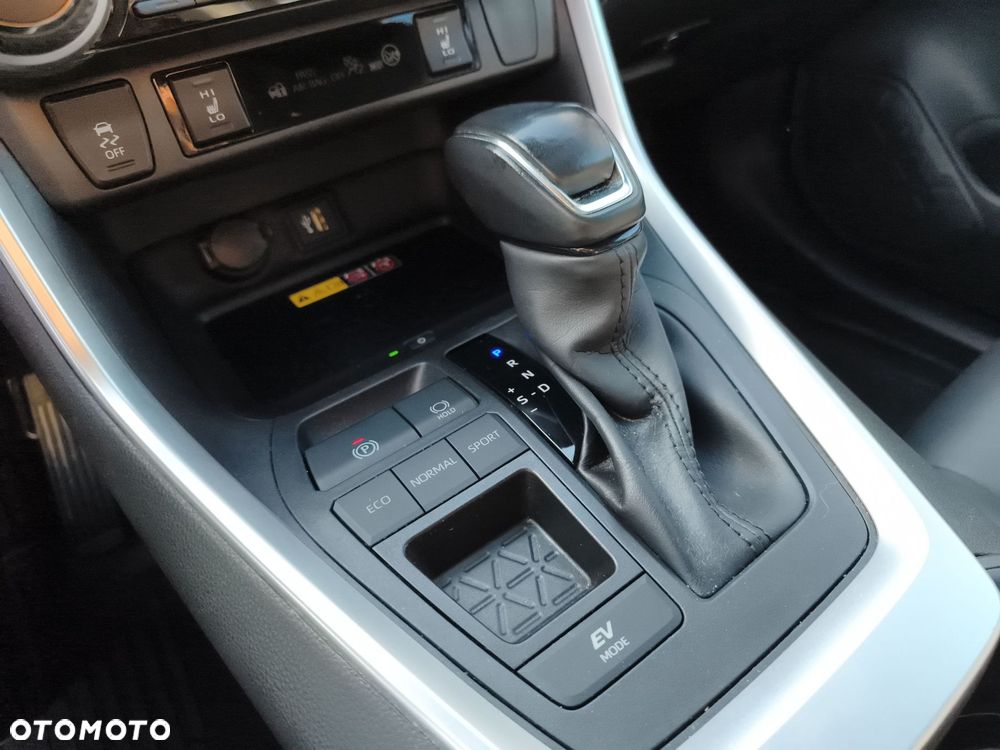 Toyota RAV4 2.5 Hybrid Selection 4x2 - 24