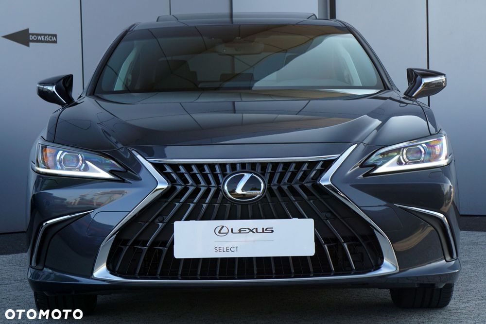 Lexus ES - 2