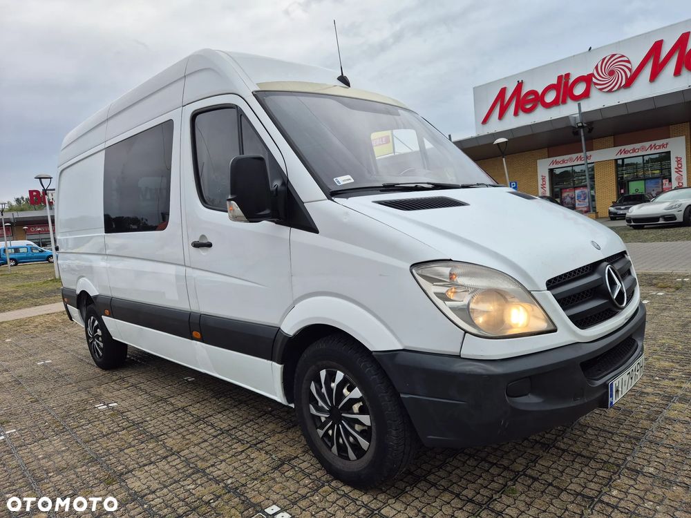 Mercedes-Benz Sprinter - 32