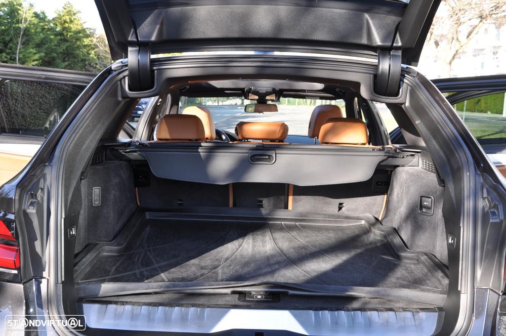 BMW 530 2022 photo 2