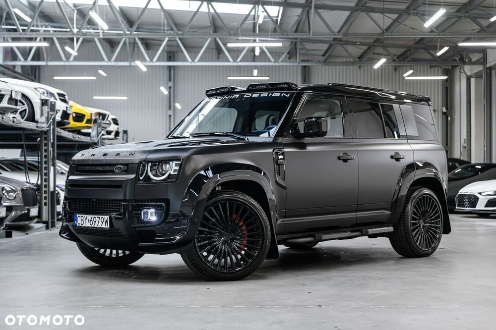 Land Rover Defender - 2