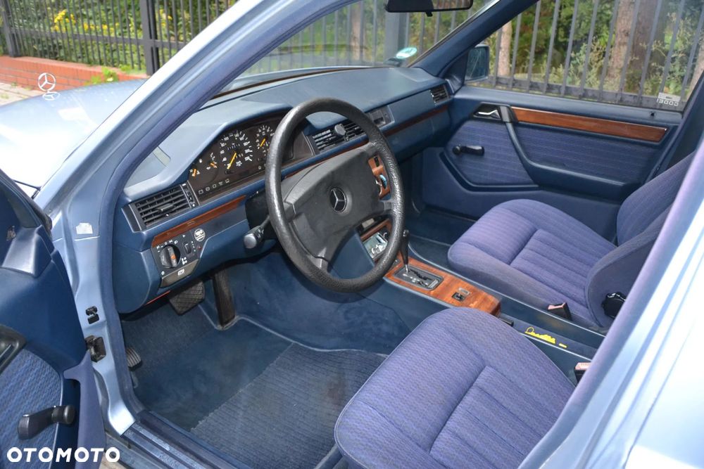 Mercedes-Benz W124 (1984-1993) - 7