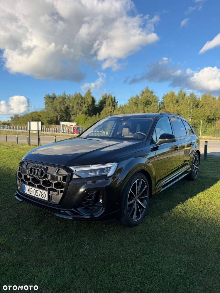 Audi Q7 TFSI e PHEV 360 kW Quattro S Line Tiptr - 2