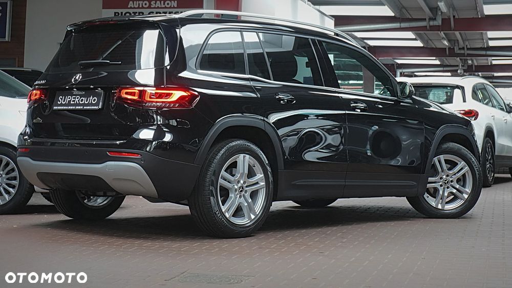 Mercedes-Benz GLB 200 7G-DCT - 12