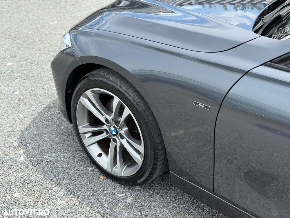 BMW Seria 3 320d xDrive Aut. - 30