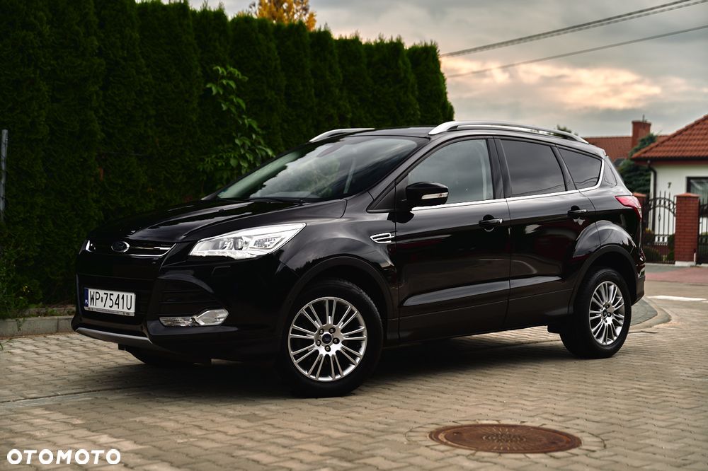 Ford Kuga 1.6 EcoBoost 2x4 Individual - 3