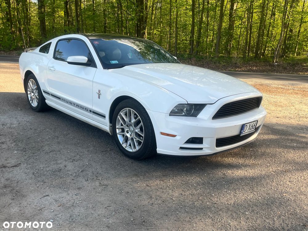 Ford Mustang 3.7 V6 Premium - 5