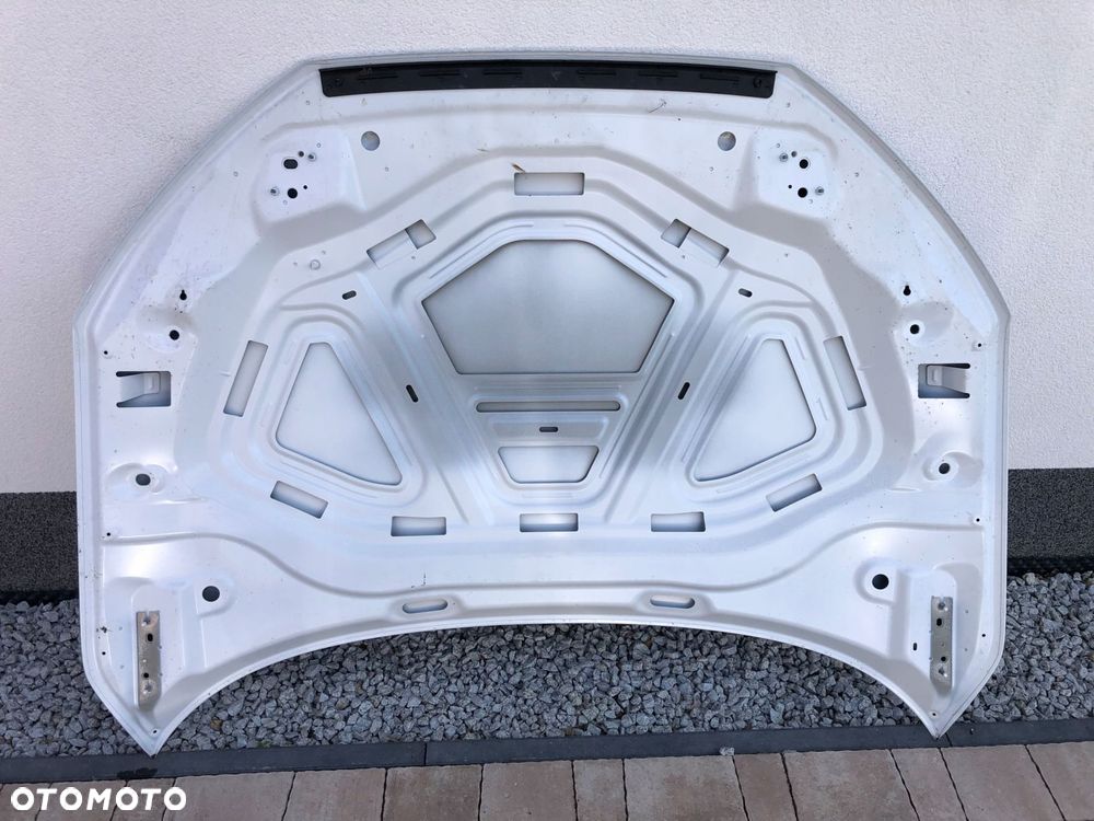 Audi A3 8Y 2020- maska silnika - 3