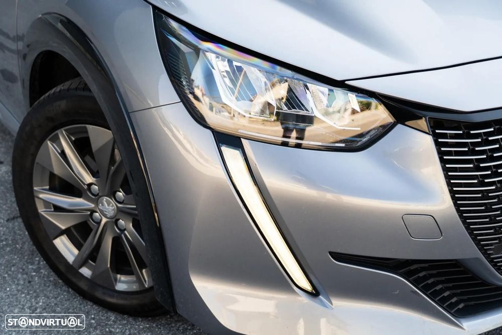 Peugeot e-208 50 kWh Active - 32