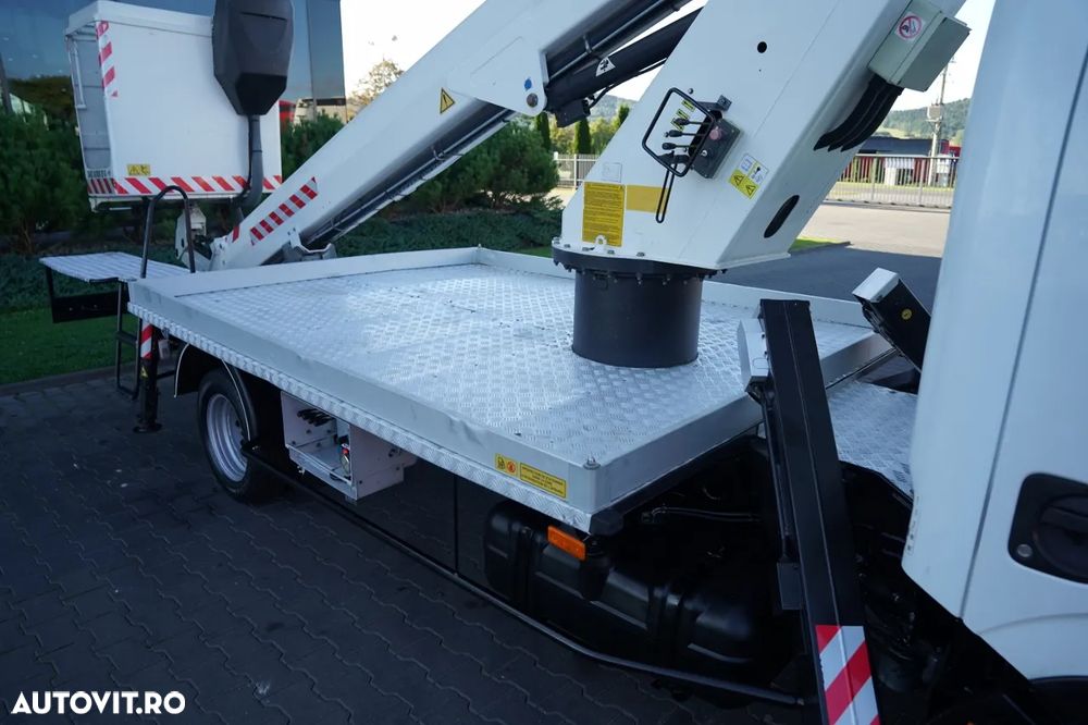 Nissan CABSTAR / ELEVATOR DE 20 DE METRI / GSR E200TE4 / DUBLU / CAPACITATE DE RIDICARE - 200 kg / 4 STABILIZATOARE / - 19