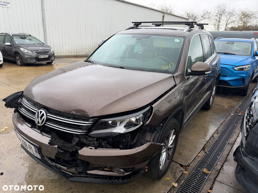 Volkswagen Tiguan 2.0 TDI DPF BlueMotion Technology Exclusive - 1