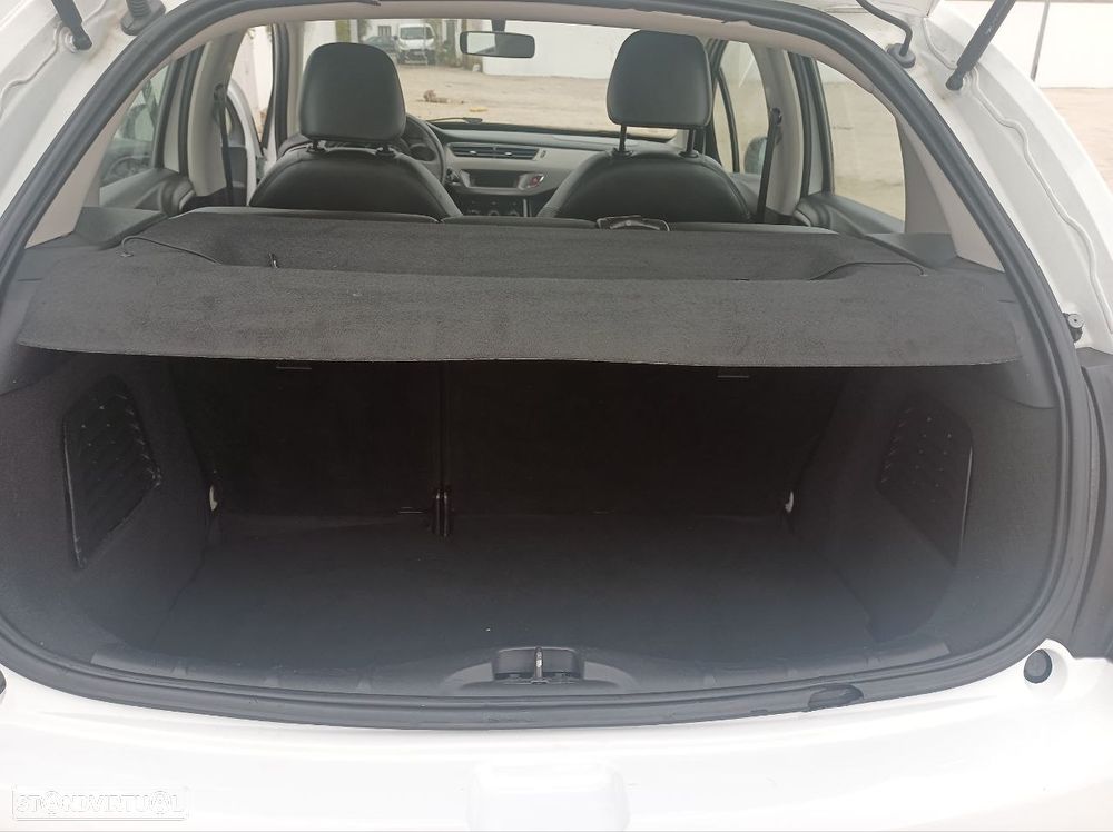 Citroën C3 1.4 HDi Attraction - 13