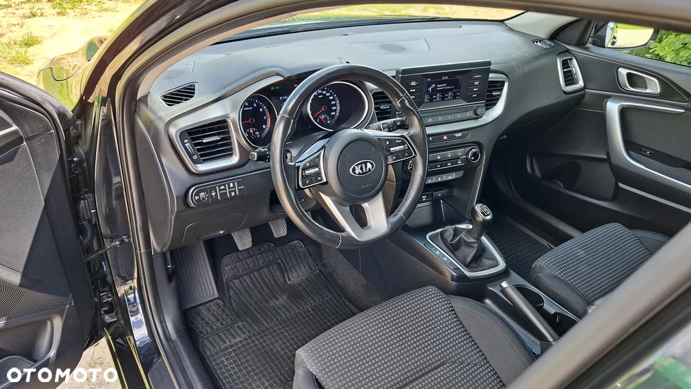 Kia Ceed 1.0 T-GDI S - 24