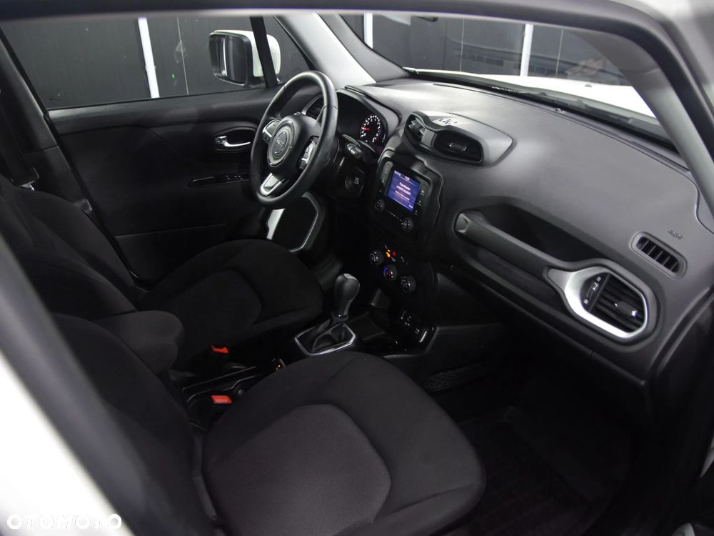 Jeep Renegade 1.3 GSE T4 Turbo Longitude FWD S&S - 23