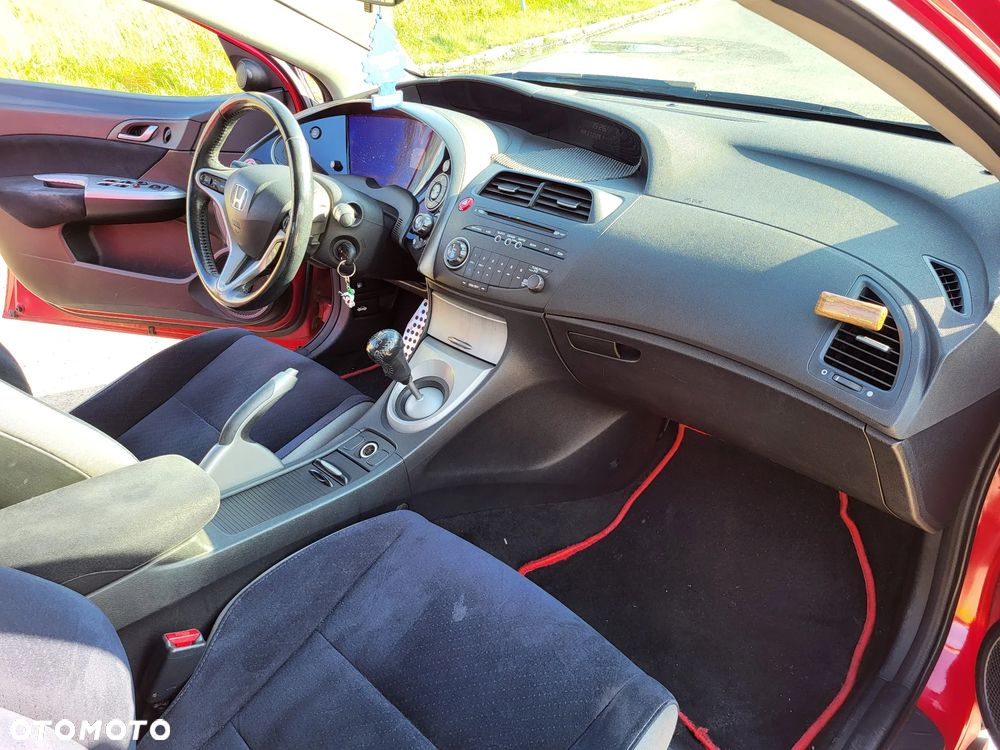 Honda Civic 1.8 Comfort - 10