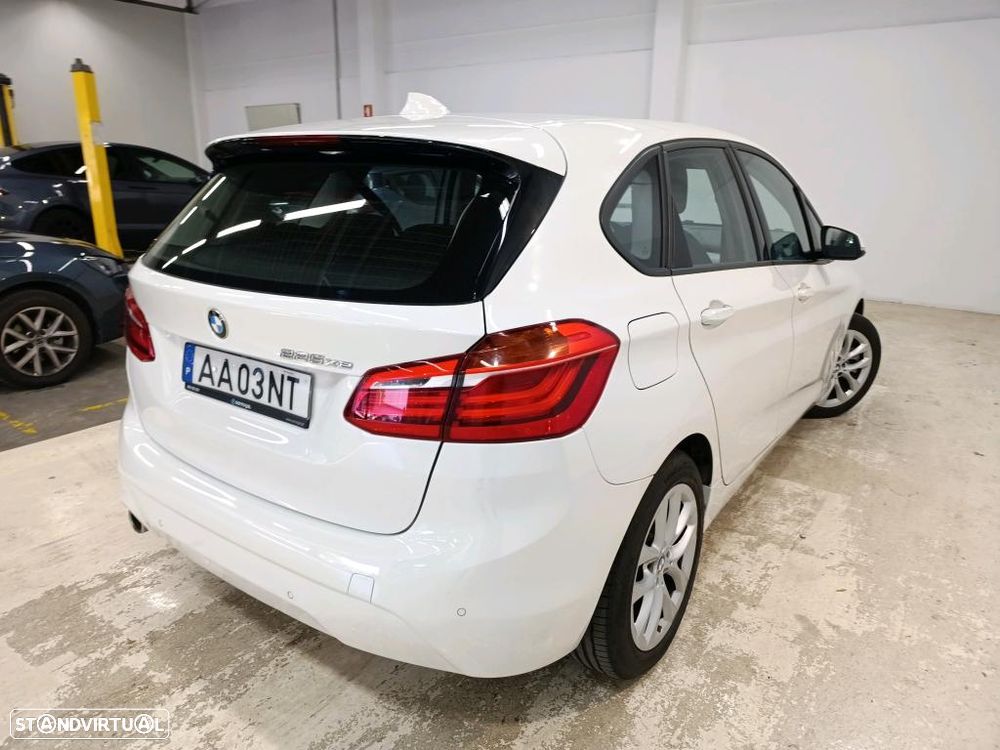 BMW 225xe Active Tourer Advantage - 4