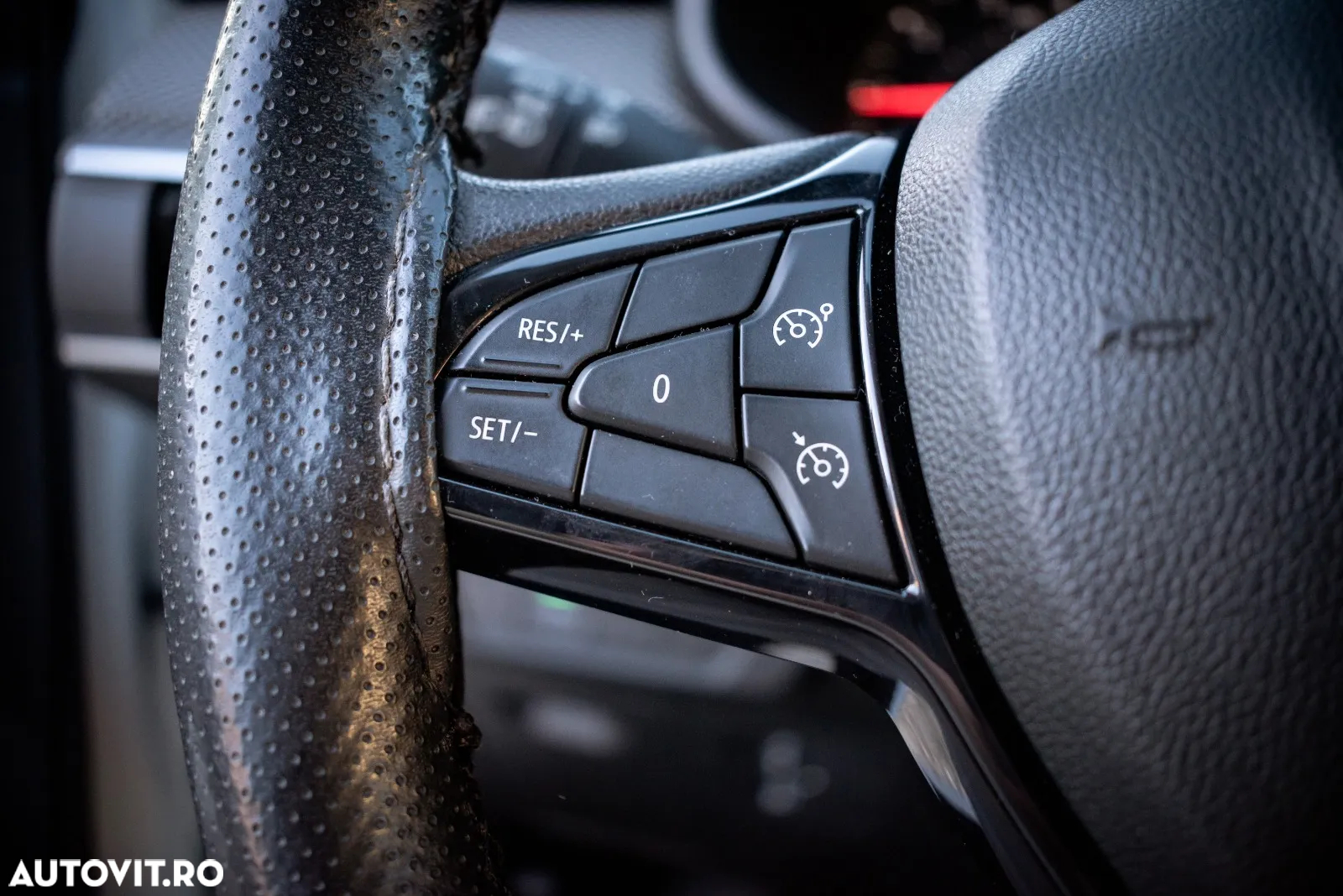 Dacia Logan ECO-G 100 MT6 Comfort - 29