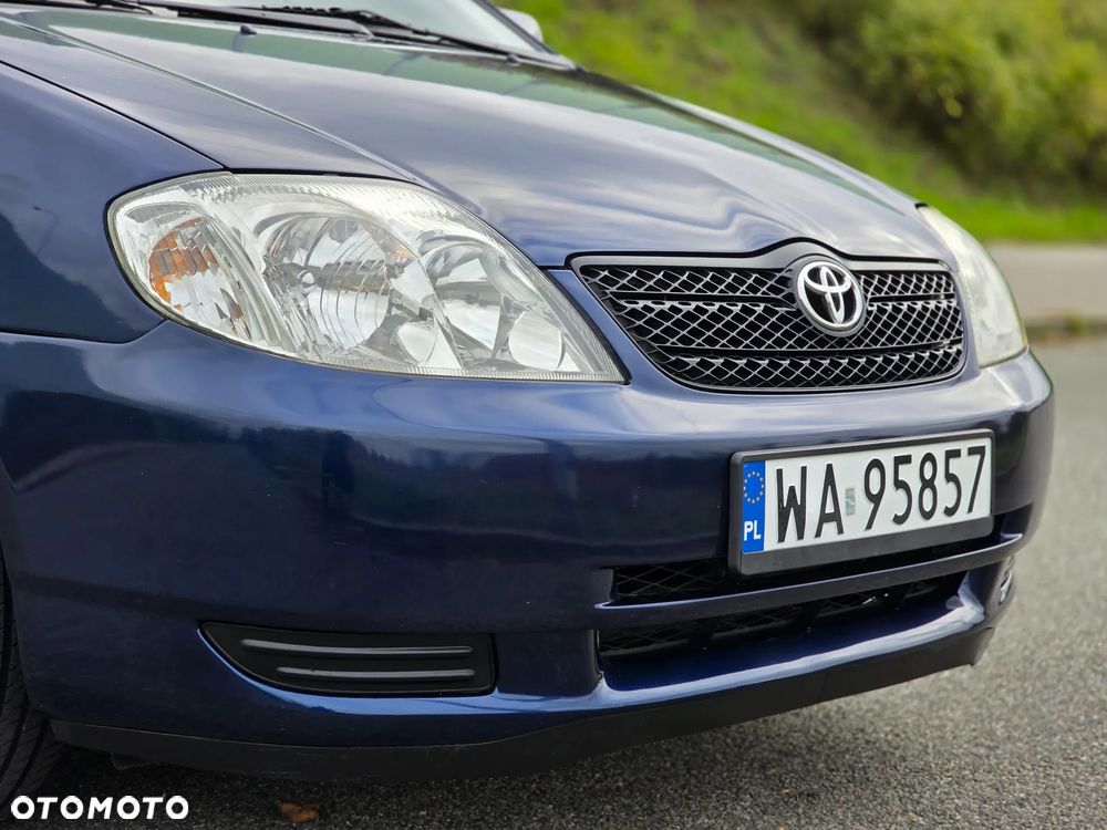 Toyota Corolla 2.0 D-4D Base - 29