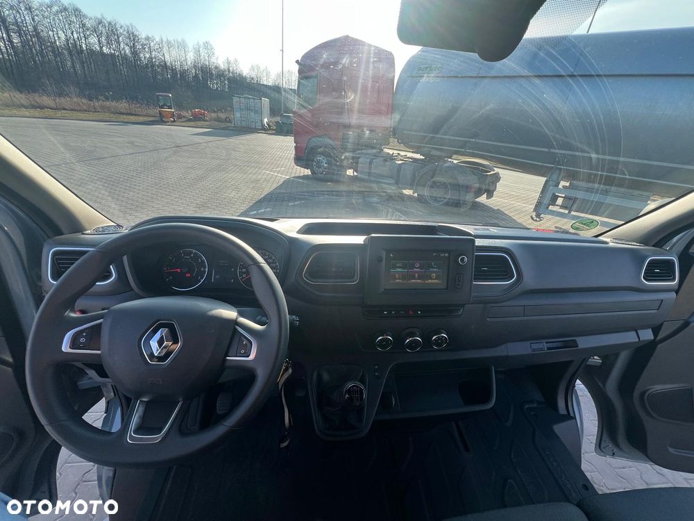 Renault Master - 3