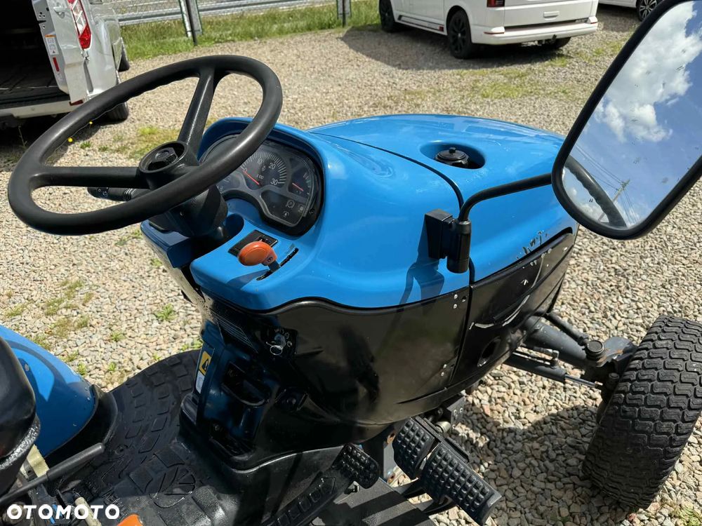 New Holland TC - 10