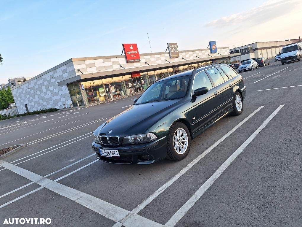 BMW Seria 5 525iA touring - 1