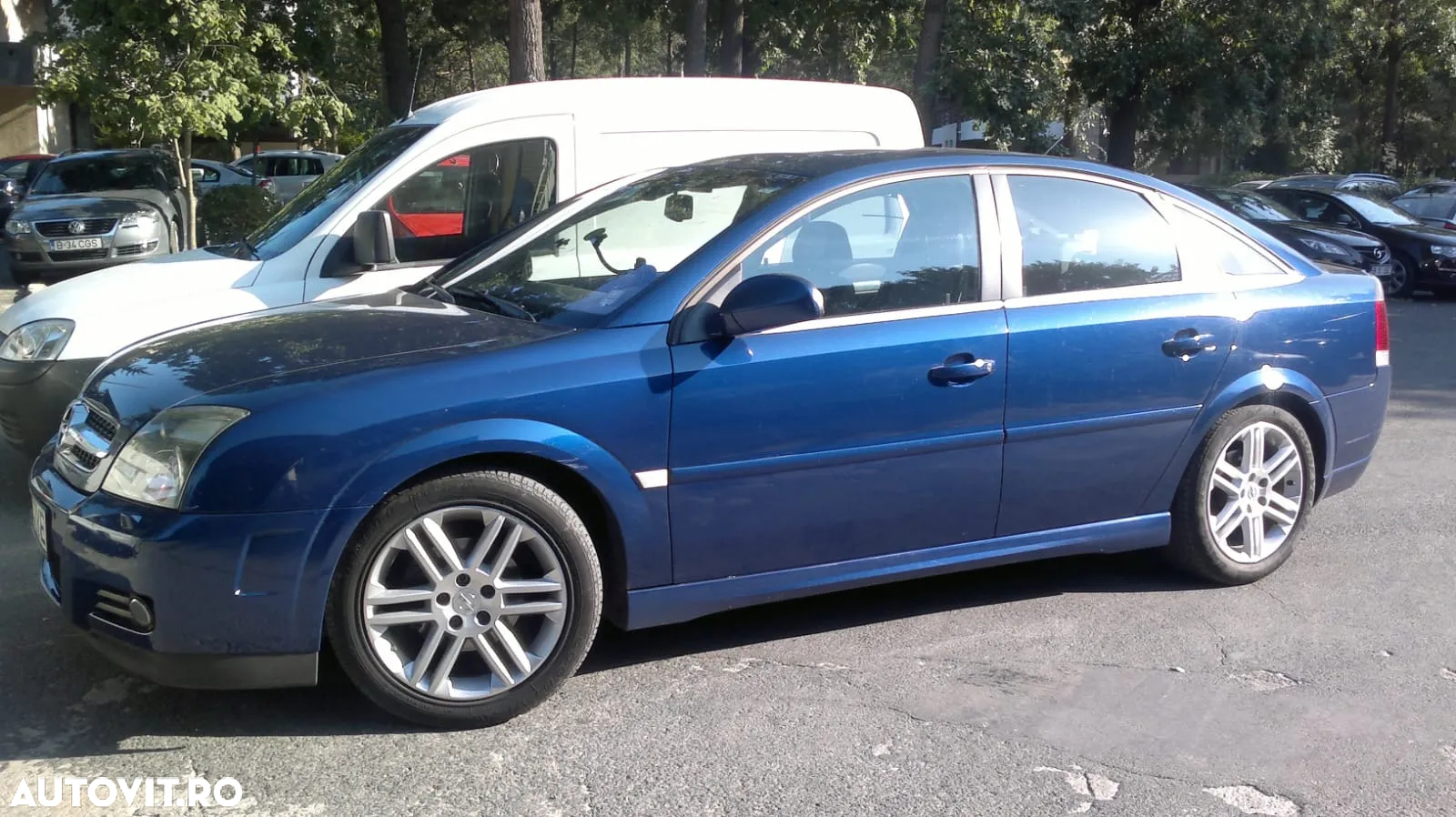 Opel Vectra 1.9 CDTI DPF Business Sport - 2