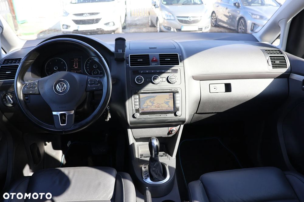Volkswagen Touran 2.0 TDI DPF Cross DSG - 6