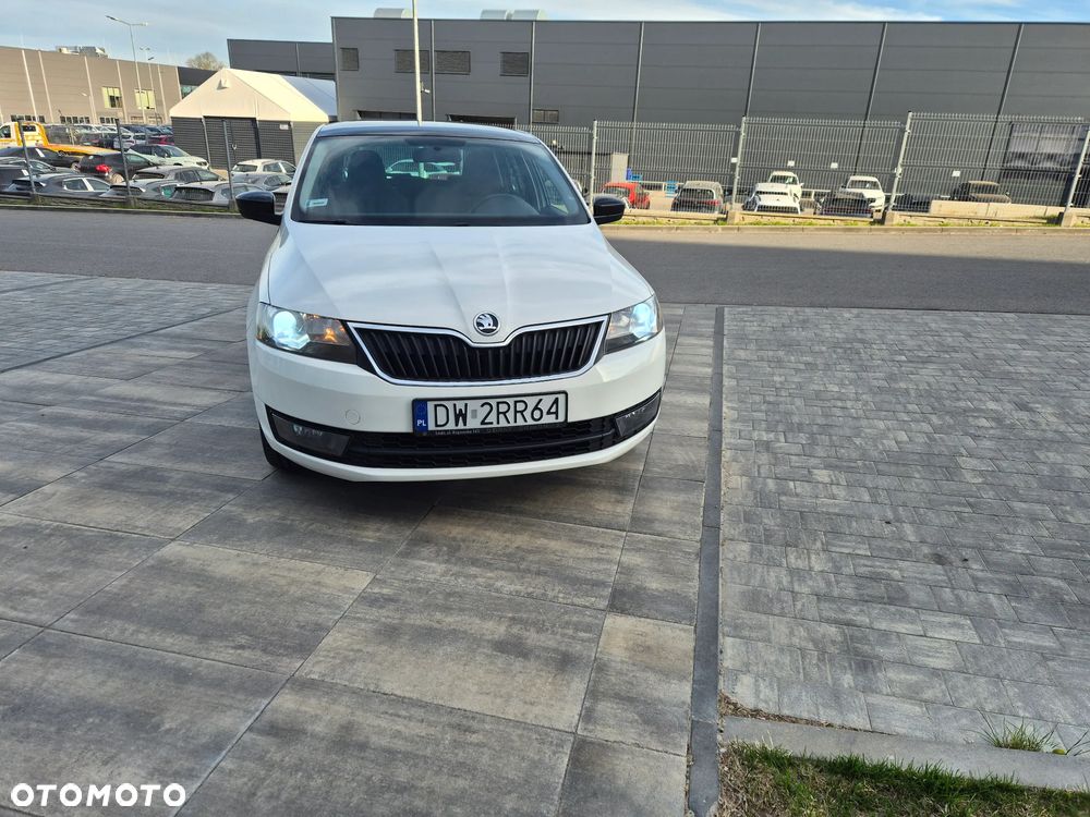 Skoda RAPID Spb 1.2 TSI Style Plus - 7