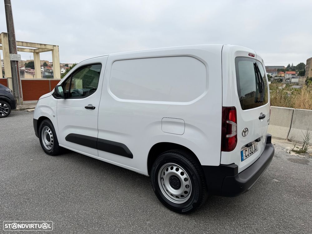 Toyota Proace City Eletrico - 14