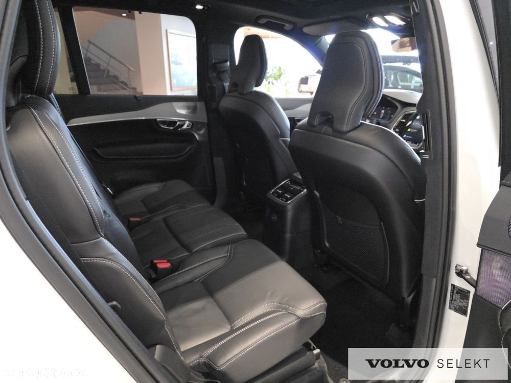 Volvo XC 90 - 34