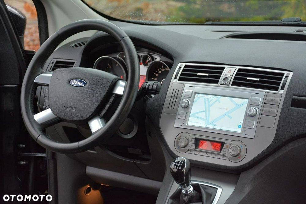 Ford Kuga 2.0 TDCi 2x4 Titanium - 19