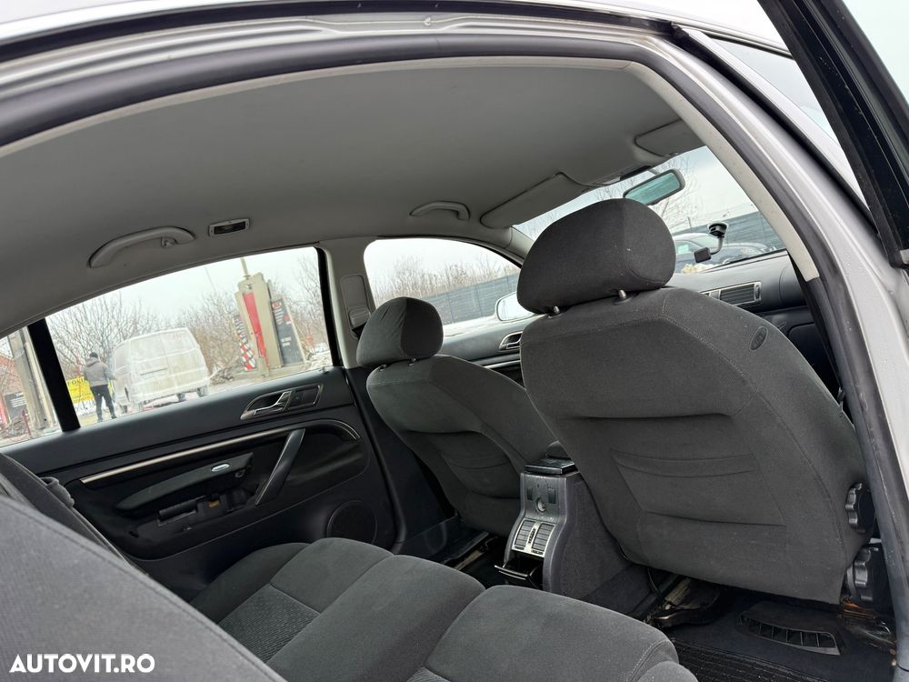 Skoda Superb 1,9 TDI Elegance - 11