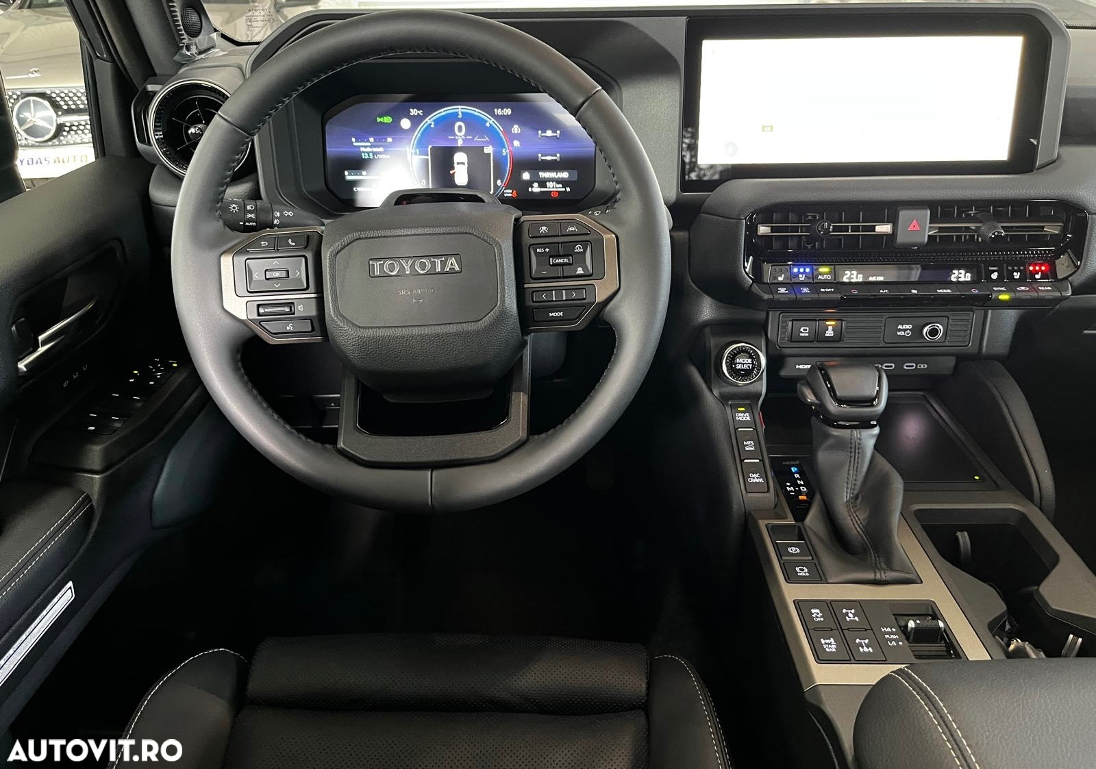 Toyota Land Cruiser 2.8l D-4D 204 CP A/T 7 locuri Luxury AVS Black - 9