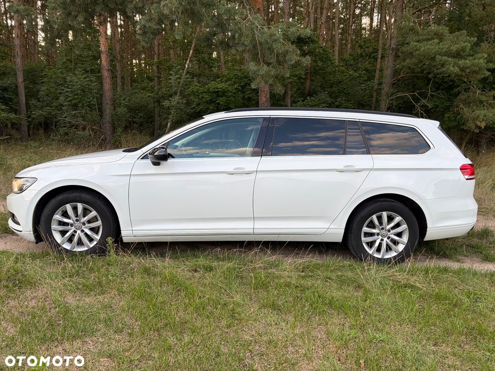 Volkswagen Passat 2.0 TDI BMT Trendline - 4