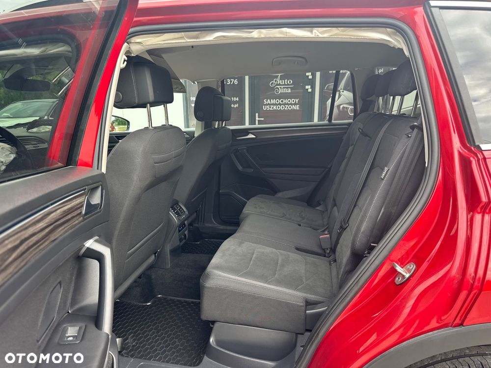 Volkswagen Tiguan Allspace 2.0 TSI 4Mot Elegance DSG - 32
