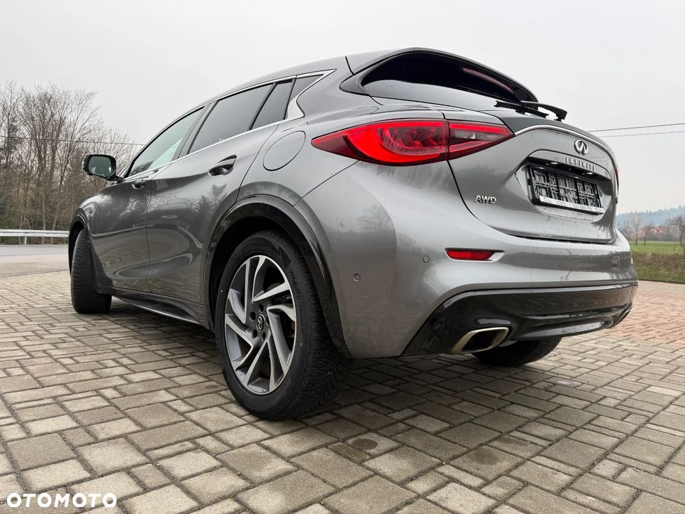 Infiniti Q30 2.2d DCT AWD City Black Edition - 7