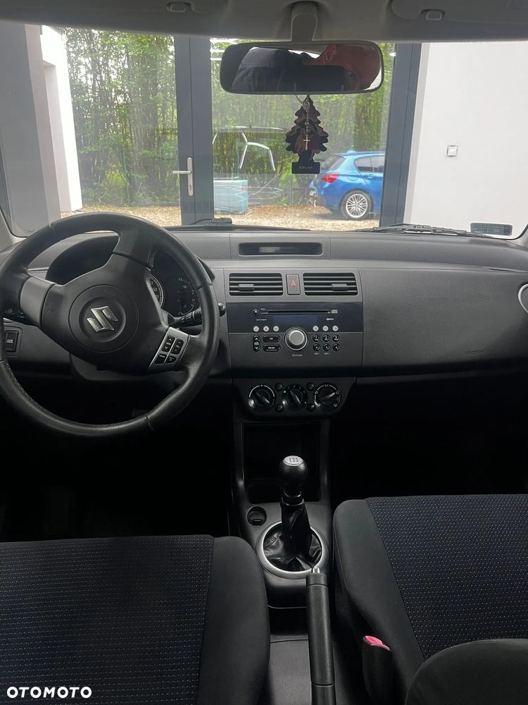 Suzuki Swift 1.3 Comfort - 9